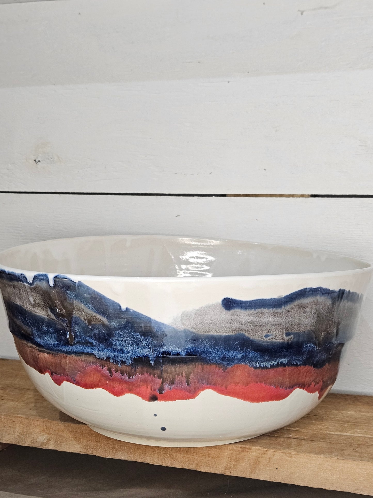 LARGE Smoking Mountains Hosting Bowl